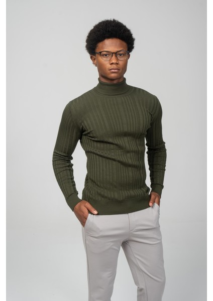 Erkek Slim Fit Fitilli Likralı Düz Renkli Triko Boğazlı Kazak