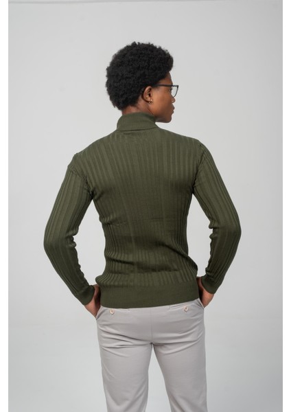 Erkek Slim Fit Fitilli Likralı Düz Renkli Triko Boğazlı Kazak