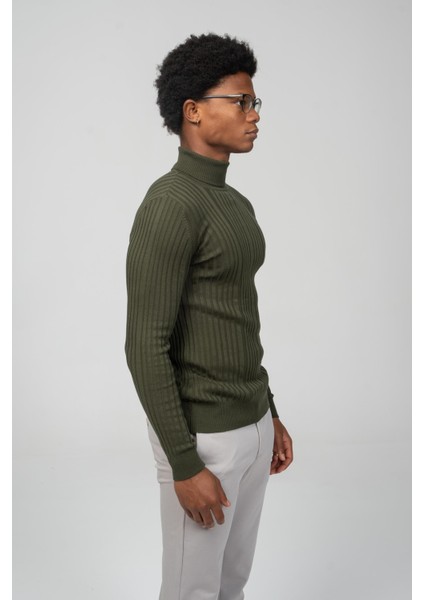 Erkek Slim Fit Fitilli Likralı Düz Renkli Triko Boğazlı Kazak