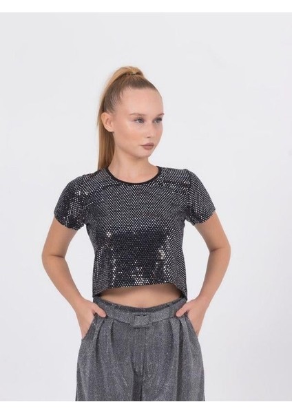 Kız Çocuk Parlak Kumaşlı Sırt Dekolteli Bluz fiyatları