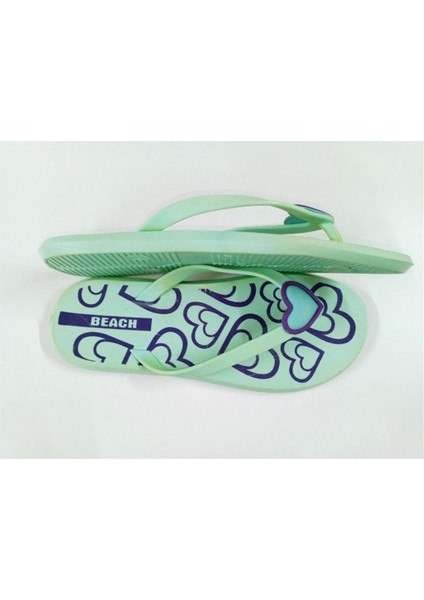 Bayan Parmak Arası Terlik Şeffaf Yumuşak Pvc Kalp Tokalı Su Yeşili Plaj ve Günlük Terlik fırsatları