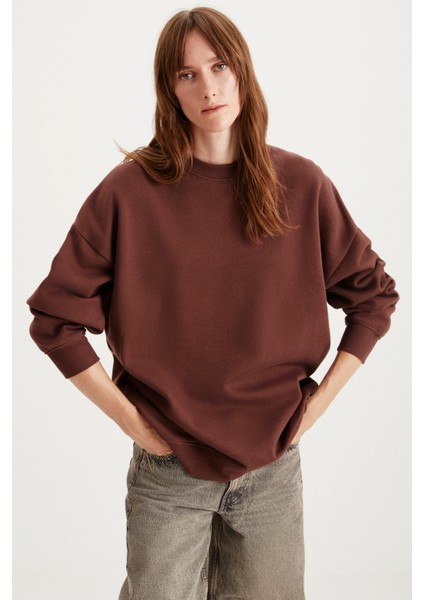 Allys Kadın Bisiklet Yaka Oversize Basic Kahverengi Sweatshirt fiyatları