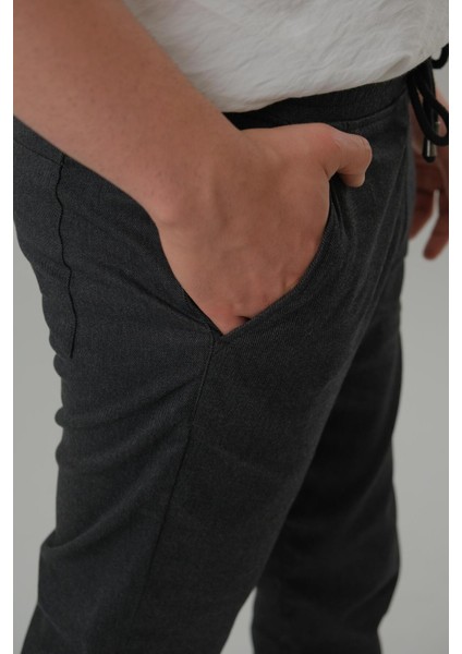 Siyah Renk Erkek Jogger Pantolon