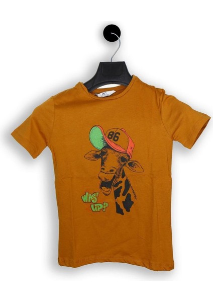 Kahverengi Şapkalı Zürafa Kısa Kol Çocuk T-Shirt