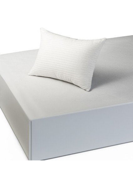 Beyaz Çizgili Polysaten Özel Dolgulu Yastık 50*70 cm