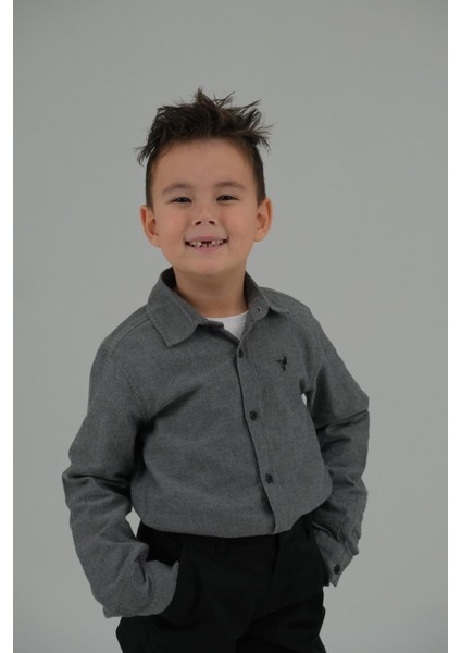 Gri Renk Uzun Kollu Erkek Çocuk Gömlek modelleri