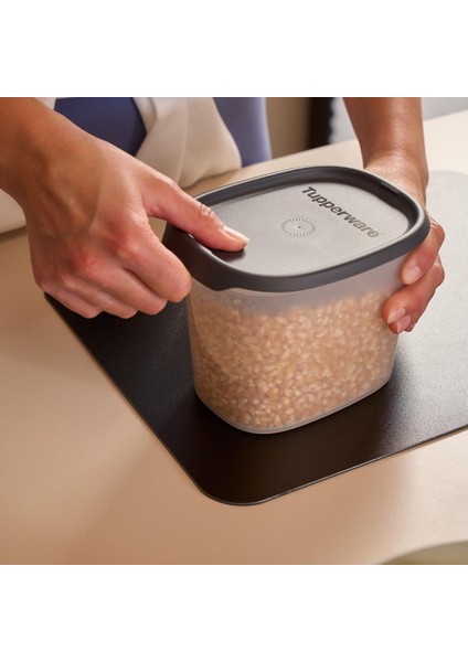 Tek Dokunuş Kare Küçük Buzdolabı Saklama Kabı Cosmos 810 ml fiyatları