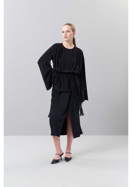 Floş Püsküllü Büzgü Detaylı Bluz Siyah K2513001_001 modelleri