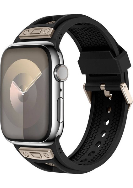 Apple Watch Uyumlu 7 45MM KRD-117 Hava Alabilen Delikli Metal Süslemeli Desenli Silikon Kordon
