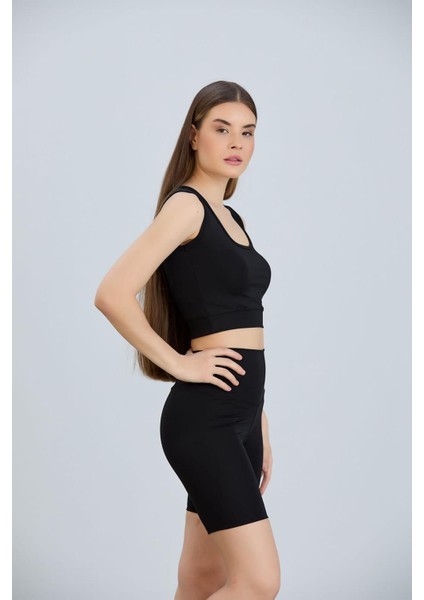 Kadın Yüksek Bel Toparlayıcı Kısa Esnek Şort Tayt