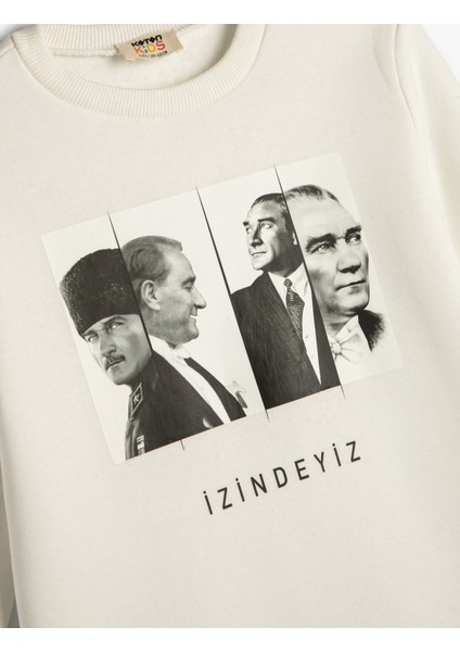 Atatürk Baskılı Sweatshirt Şardonlu Bisiklet Yaka