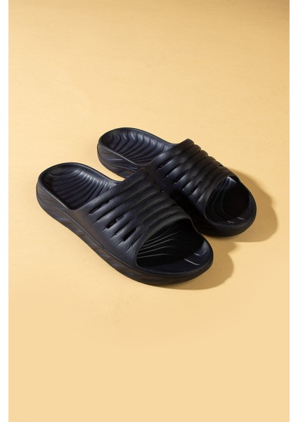 Kalın Bant Eva Hafif Rahat ve Esnek Plaj & Günlük Erkek Terlik EY24-110