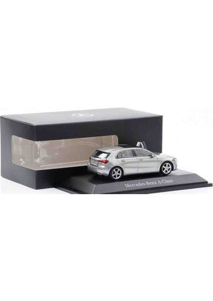 1:43 Mercedes-Benz A Klasse Gri fiyatları
