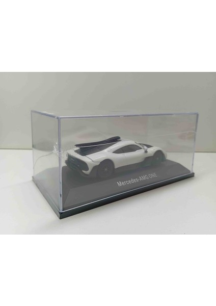 Iscale 1:43 Mercedes-Benz Amg One Beyaz fiyatları