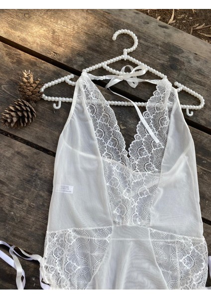 Beyaz Tül Dantelli Bodysuit modelleri
