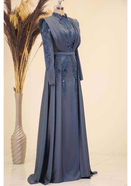 Önü Drapeli Kuyruklu Boncuk Işlemeli Miranda Tesettür Abiye Antrasit modelleri