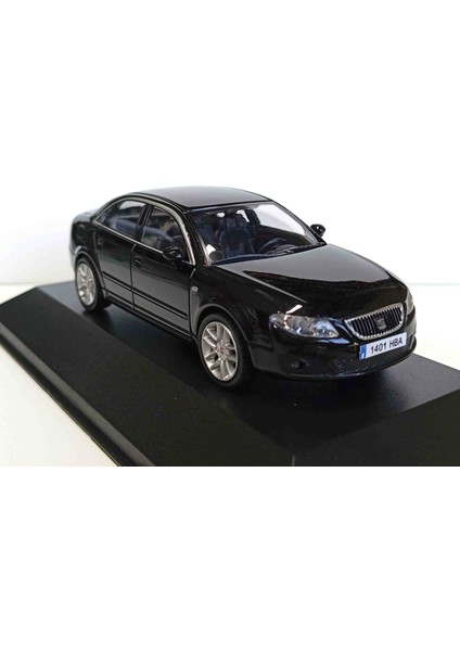 1:43 Seat Exeo -Magic Black