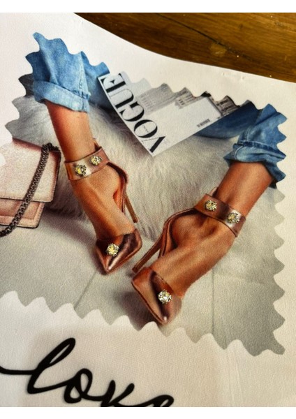 Zirkon Taşlı Ayakkabılı Kız Arma Dikiş Aplike 23X19 cm modelleri