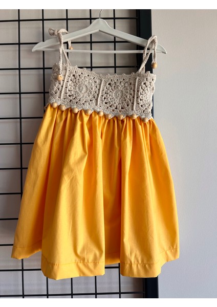 Tığ işi çocuk elbisesi