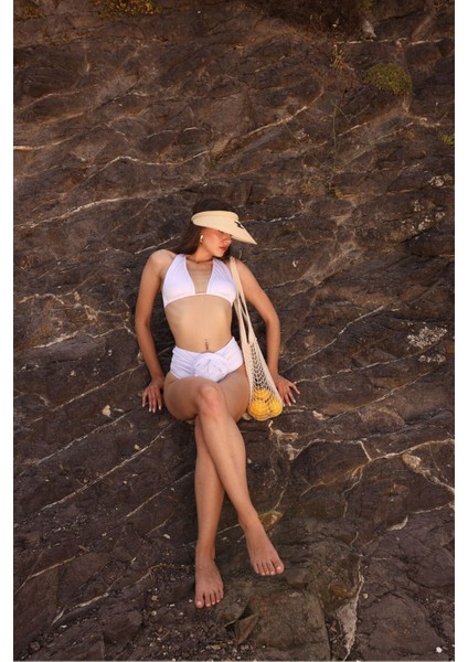 Capri Gül Detaylı Sim Varak Baskılı Bikini Takımı fırsatları