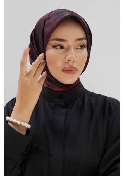 Desenli Shiny Eşarp - 8647 - Bordo fırsatları