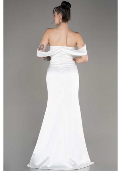 Bacak Dekolteli Kayık Yaka Uzun Saten Abiye ABU3964 fiyatları