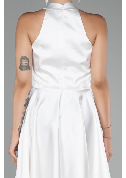 Halter Yaka Kısa Saten Davet Elbisesi ABK2112