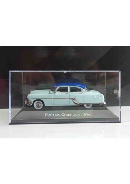 1:43 1954 Pontiac Chieftain Case Kutulu