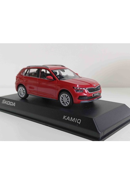 1:43 Skoda Kamiq Kırmızı Metal Model