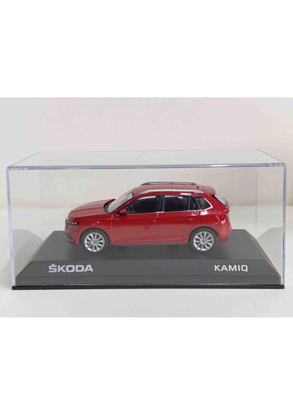 1:43 Skoda Kamiq Kırmızı Metal Model fırsatları