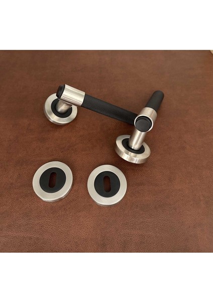 Punch Zamak Mat Siyah Inox Rozetli Oda Kapı Kolu 1 Takım fırsatları