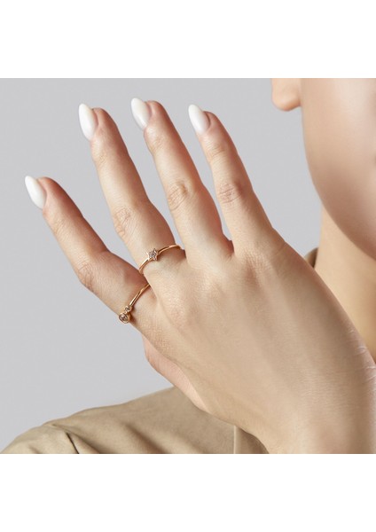 14 Ayar Altın Taşlı Minimal Yıldız Yüzük fiyatları