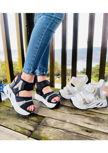 Taşlı Dolgu Topuklu Kadın Spor Sandalet fırsatları
