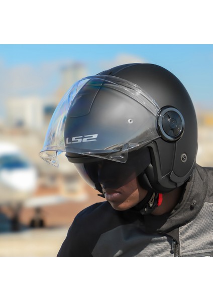 Classy Mat Siyah Kask Şeffaf Cam