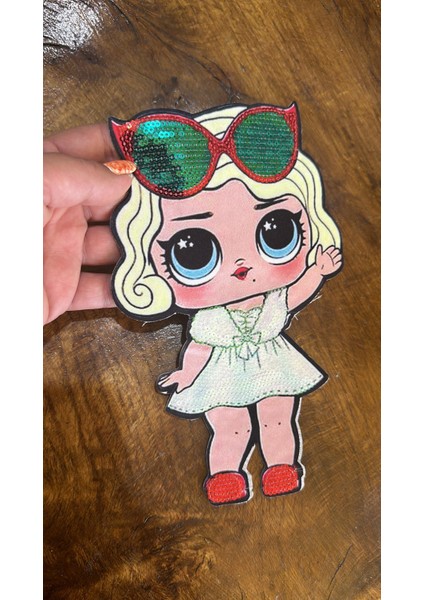 22X14 cm Pul Payetli Lol Bebek Arma Dikiş Aplike