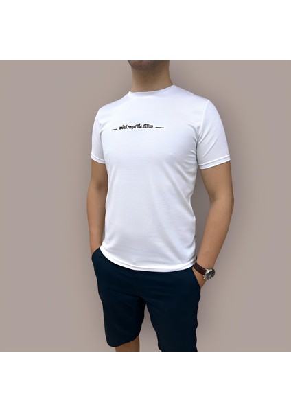Erkek Slim Fit Enjeksiyon Baskılı Pamuklu T-Shirt