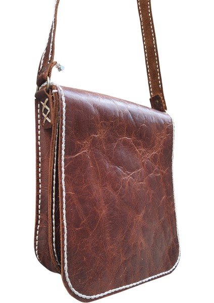 Artemis Model Hakiki Deri El Yapımı Unisex Efektli Kahve Tek Körüklü Küçük Postacı Çantası Vintage Model
