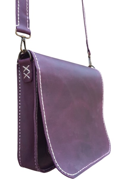 Artemis Model Hakiki Deri El Yapımı Mor Unisex Tek Körüklü Küçük Postacı Çantası Vintage Model