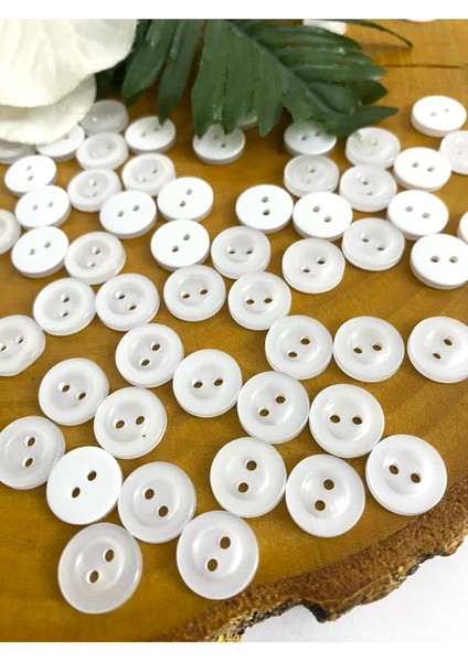 13 mm Beyaz Polyester Gömlek Düğmesi(20 Adet)