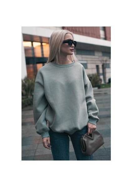 Ob Kadın Gri Uzun Kollu Sweatshirt Bisiklet Yaka Oversize Basic