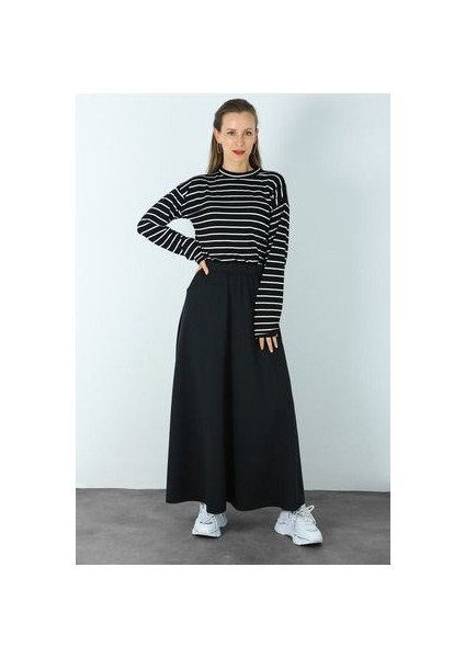 Kadın Siyah Scuba Kloş Etek fırsatları