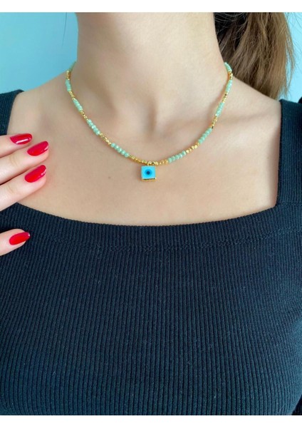 Dorika ve Kristal Güzel Kadınlara Nazarlık