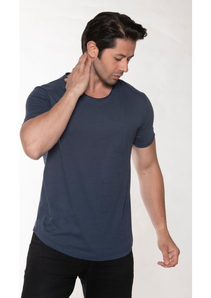 Erkek Pis Yaka Salaş T-Shirt