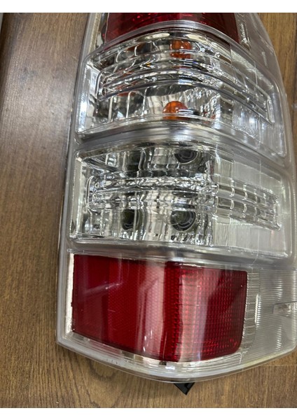 Ford Ranger 2010-2012 Far-Stop Aydınlatma Seti Takım
