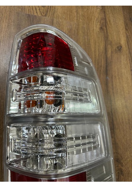 Ford Ranger 2010-2012 Far-Stop Aydınlatma Seti Takım