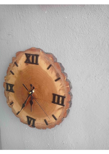 Ahşap Kütük Saat