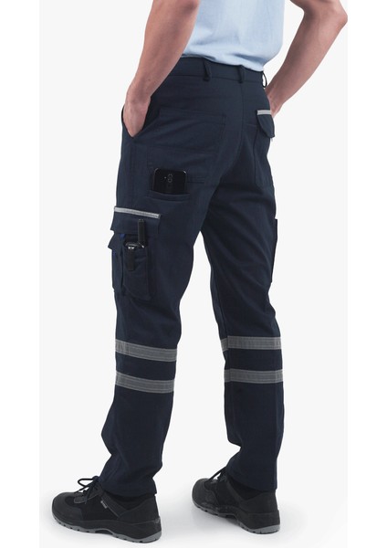 Çift Sıra 3 cm Reflektörlü Pilili Pantolon modelleri