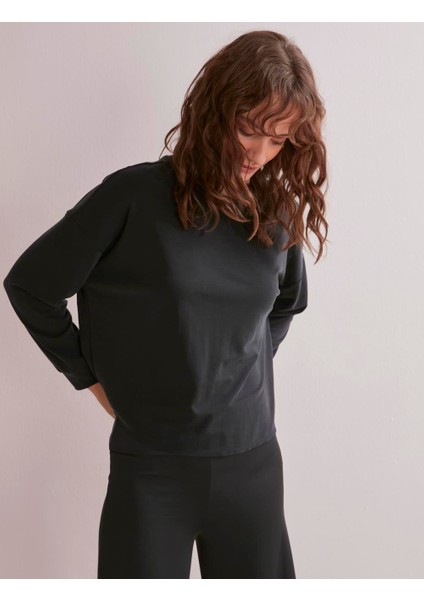 Siyah Bol Kesim Uzun Kollu Rahat Bisiklet Yaka Sweatshirt modelleri