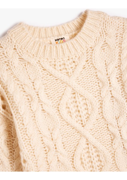 Basic Triko Kazak Saç Örgü Detaylı Uzun Kollu Bisiklet Yaka modelleri