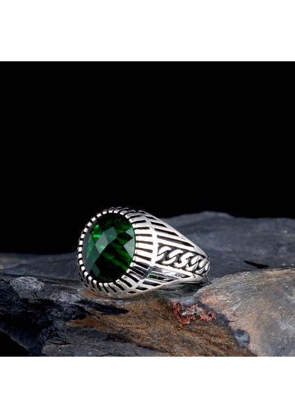 Zirkon Taşlı Oval Model 925 Ayar Gümüş Yüzük